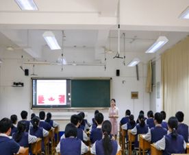 紹興市高中英語課標教材研學(xué)活動暨90學(xué)分培訓(xùn)集中研修在紹興市陽明中學(xué)舉行