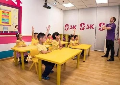 湖南曙光科技技工學校 商務 幼兒英語專業(yè)